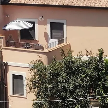 Apartment Bella Casa D'epoca In Splendido Borgo Siciliano Piraino